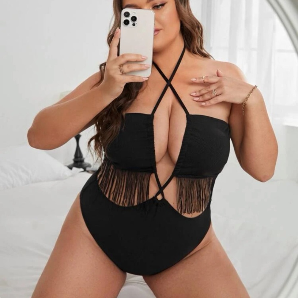 Shein‎ Sexy plus fringe one piece swimsuit